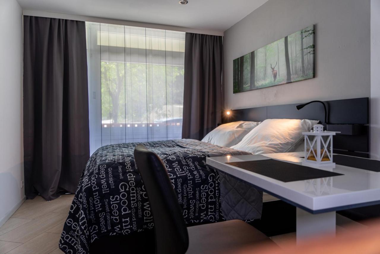Studio 20Qm Mit Balkon Und Innenpool - 22030 Schluchsee Εξωτερικό φωτογραφία